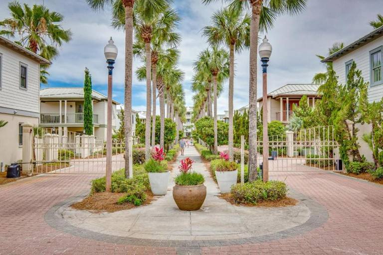 Seacrest Beach Vacation Rentals - Near 30A Wine Festival